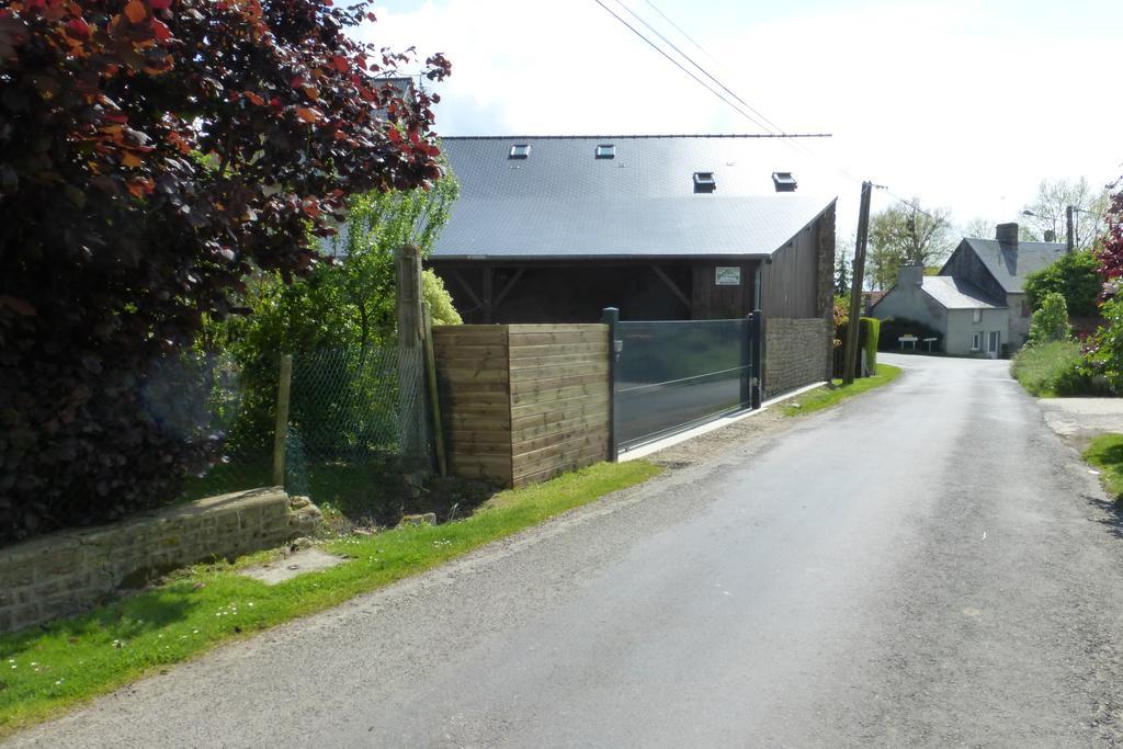Ferienwohnung Au Coeur De La Baie Le Val-Saint-Père Exterior foto